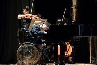 雅马哈技术为残障高中生的演奏提供支持！――为东京艺术大学“残障与艺术”提供技术合作